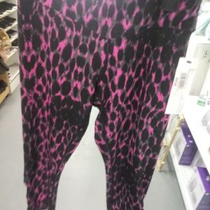 New capri leggings